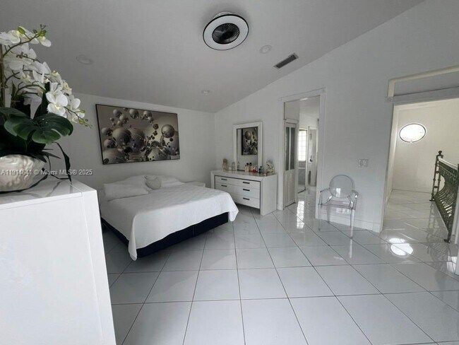 Foto del edificio - 15370 SW 152nd Ave