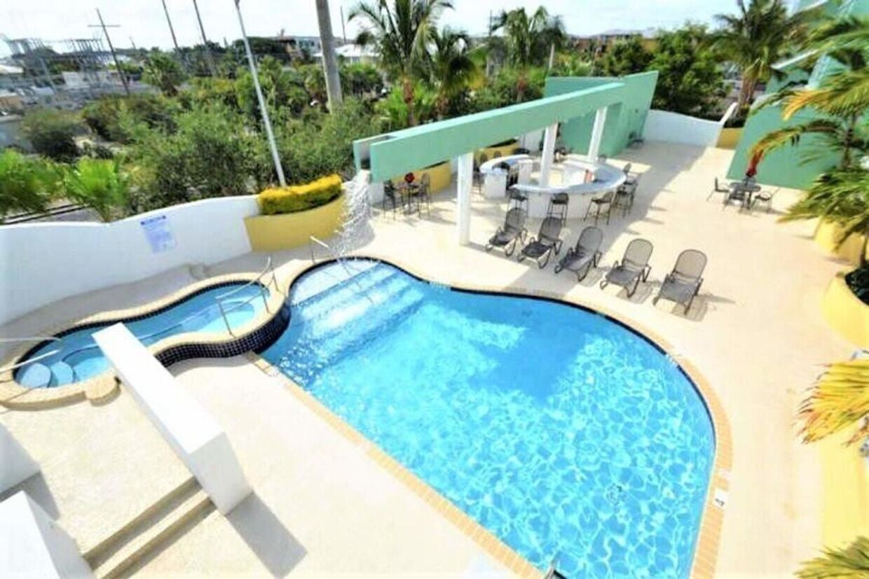 Photo - 185 NE 4th Avenue 210, Delray Beach, FL 33483