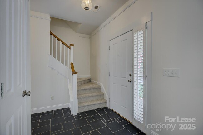 Foto del edificio - 11330 Deer Ridge Ln