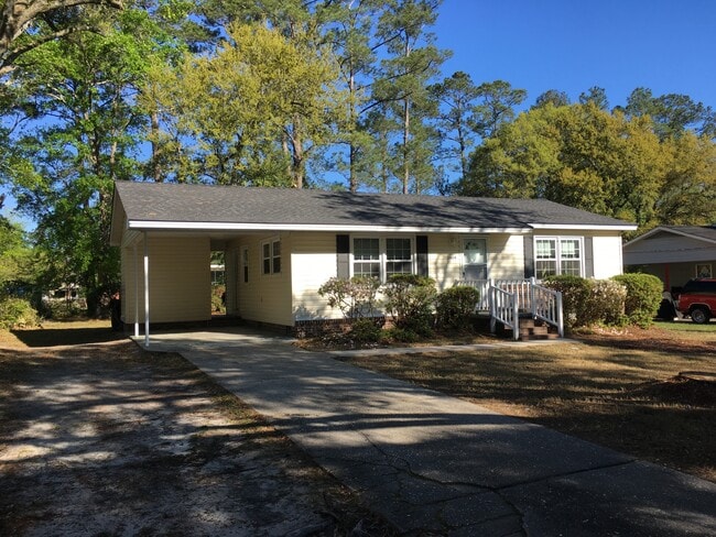 Building Photo - 1604 Ward Cir