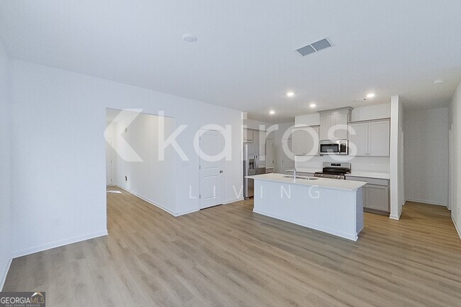 Foto del edificio - 216 Birch Ave