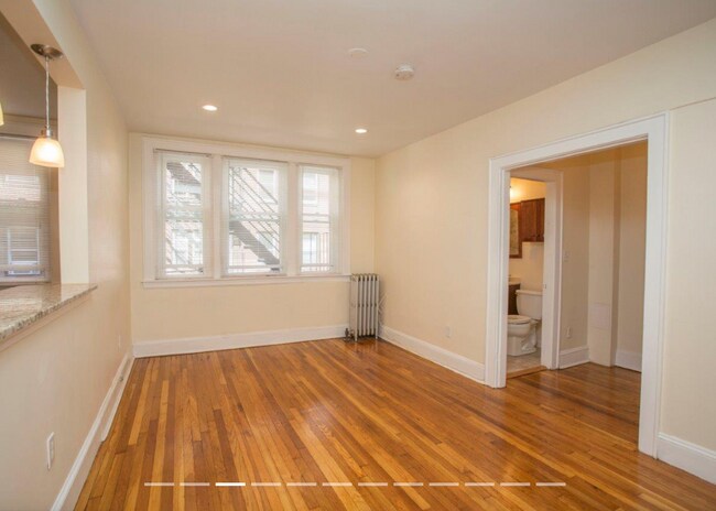 Foto del edificio - 140 Highland Ave