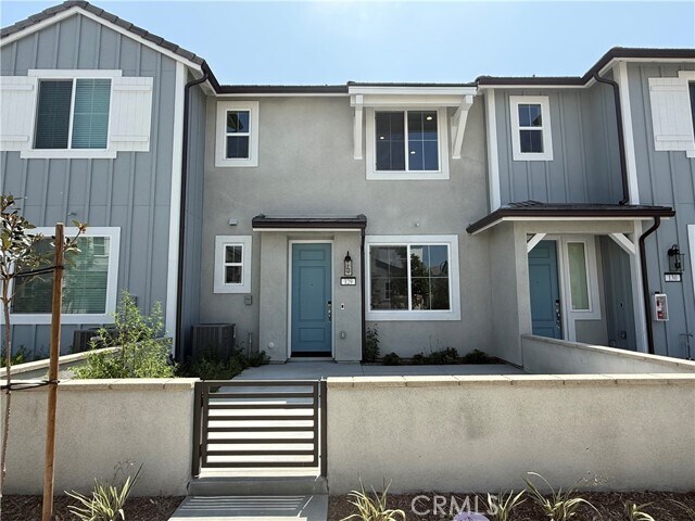Foto principal - 4230 E Sage Paseo