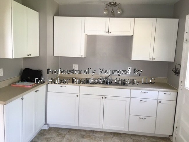 Foto del edificio - 635 Maplehill Ave