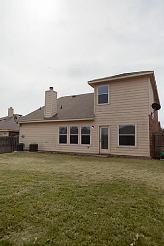 Building Photo - 708 Bamboo Dr