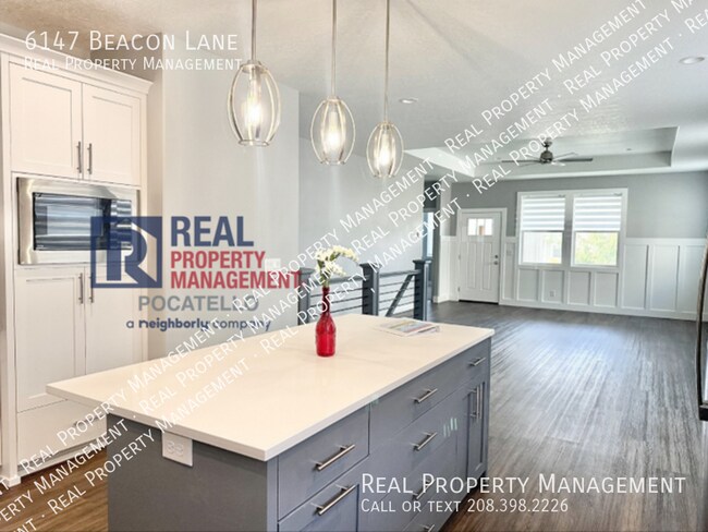 Building Photo - 6147 Beacon Ln
