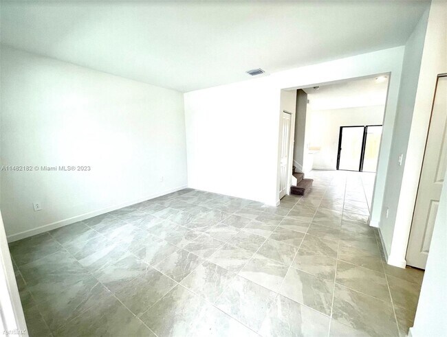 Foto del edificio - 3 br, 2.5 bath House - 11858 SW 246th Ln