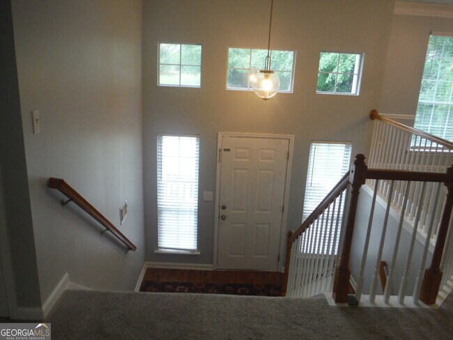 Building Photo - 865 Falling Water Ln