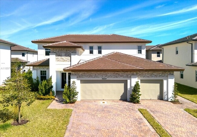 Foto del edificio - 12237 Green Oak Dr