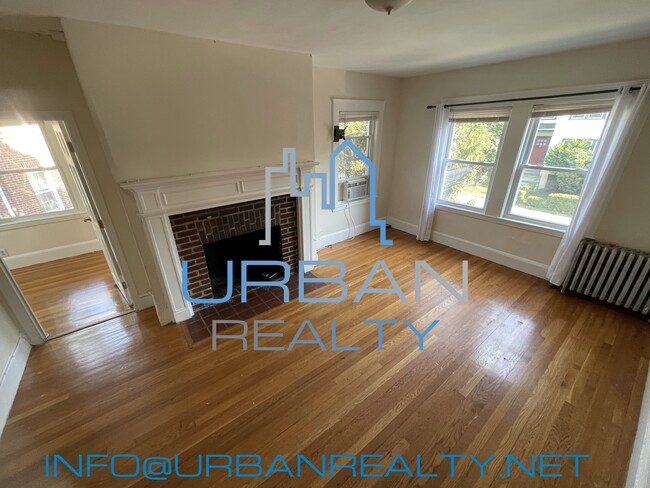 Living Room - 46 Radnor Rd