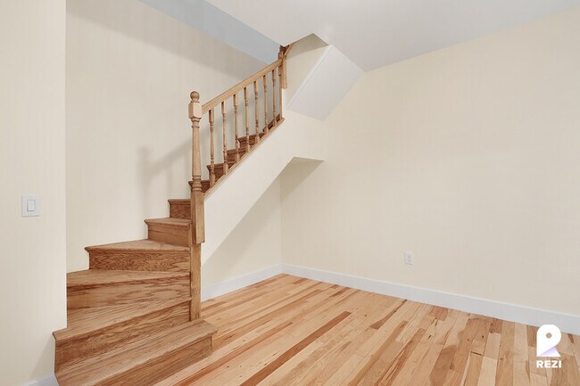 Foto del edificio - 38 Post Ave