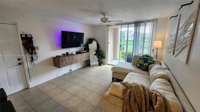 Foto del edificio - 12166 St.Andrews Pl
