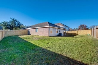 Building Photo - 22006 Avonglen Ln