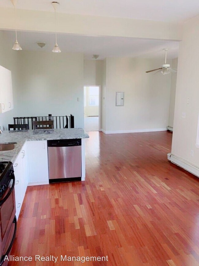 Building Photo - 4 br, 2 bath House - 83 Eutaw Street #1