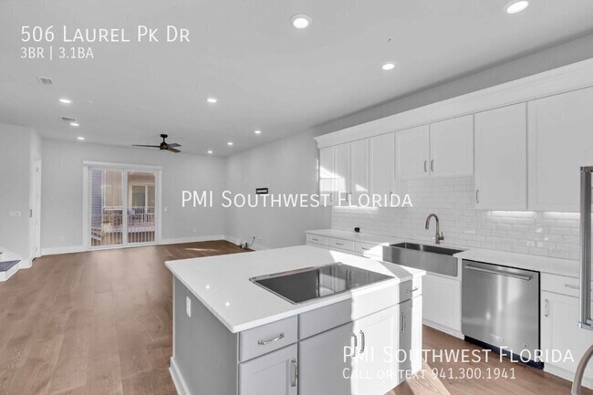 Foto del edificio - 506 Laurel Pk Dr