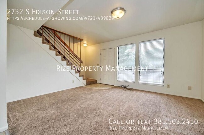 Building Photo - 2732 S Edison St