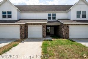 Building Photo - 1714 Linwood Dr