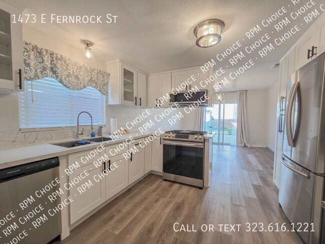 Foto del edificio - 1473 E Fernrock St