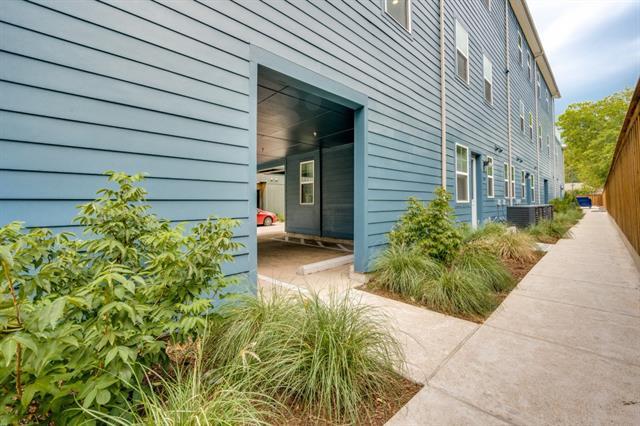 Building Photo - 5317 Reiger Ave