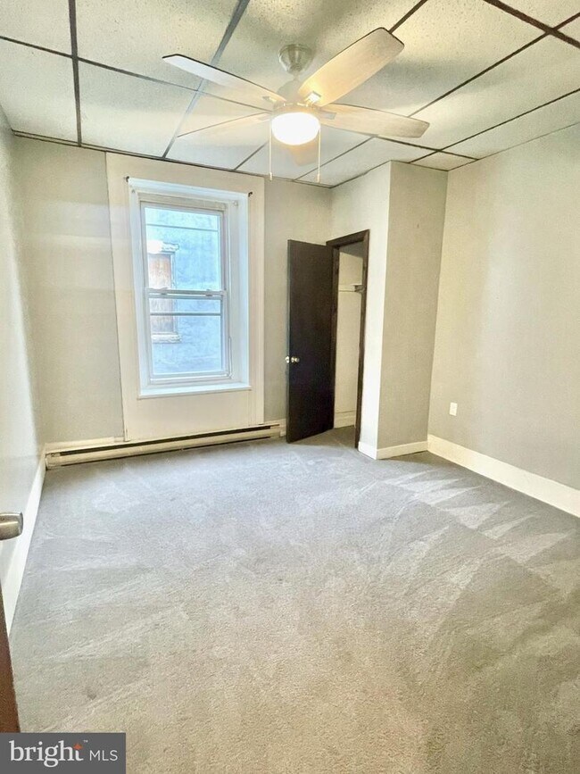 Foto del edificio - 2213 W Tioga St