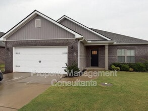 Building Photo - 14872 Demarie Ln