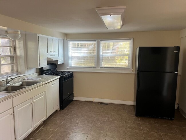 Foto del edificio - 929 Greenbrier Rd