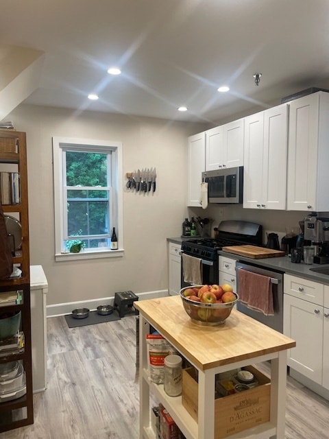 Building Photo - 27 Crescent Ave