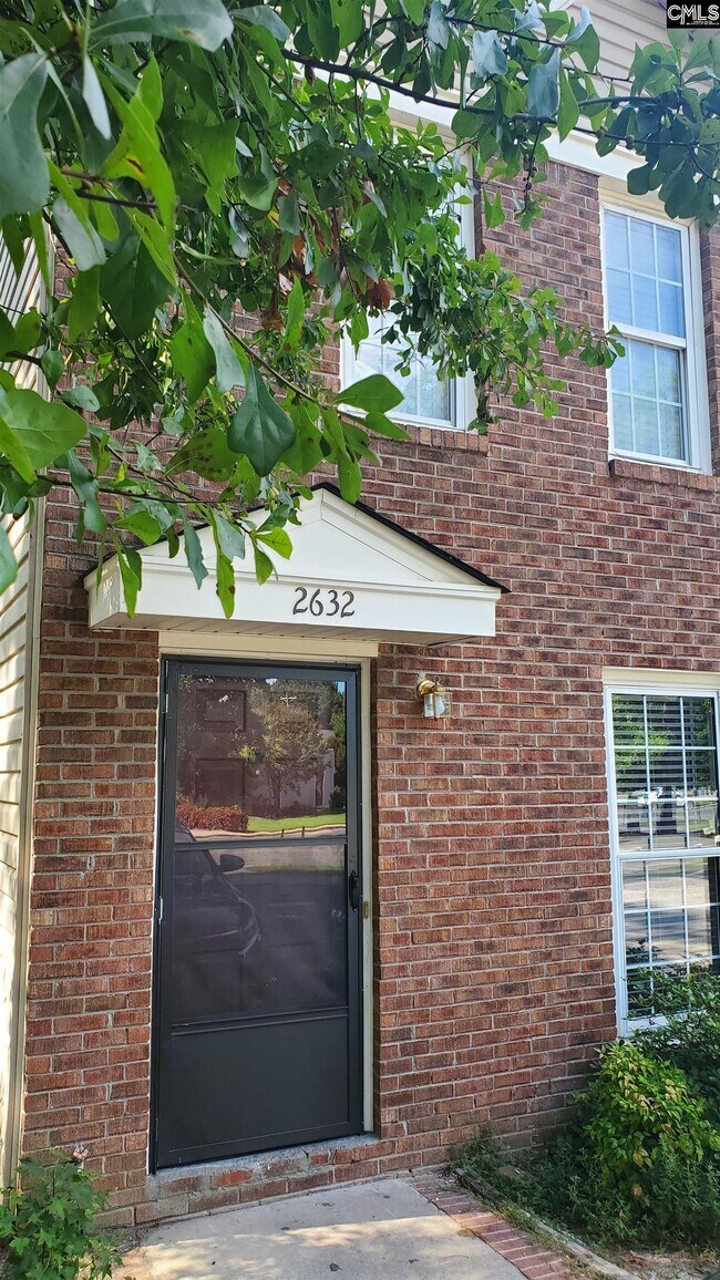 Building Photo - 2632 Seminole Rd