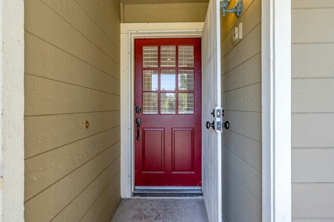 Foto del edificio - 26286 Los Viveros, Unit 171 Unit B