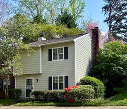 Building Photo - 3164 Heathstead Place