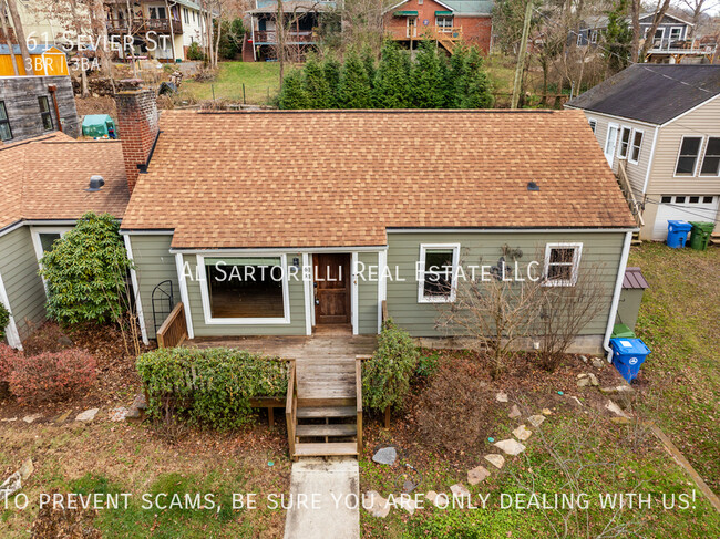 Foto del edificio - Charming Remodeled Home near UNCA