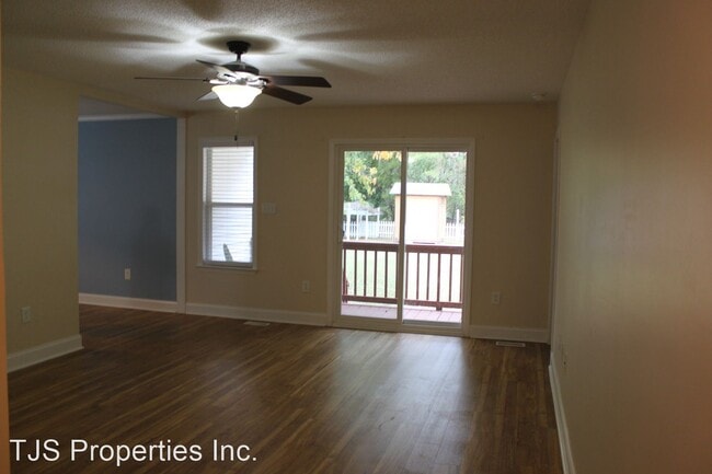 Foto del edificio - 3 br, 3 bath House - 108 N Second Avenue