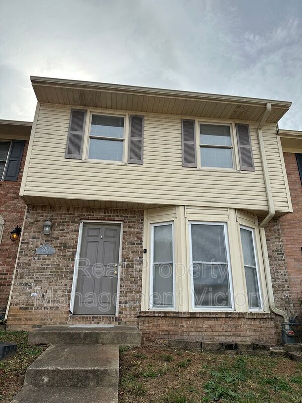 Primary Photo - 5040 Cheshire Ct