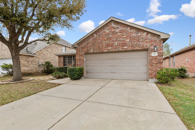 Building Photo - 607 Denali Dr