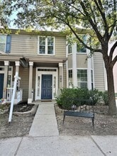 Building Photo - 29740 Sullivan Oaks Dr