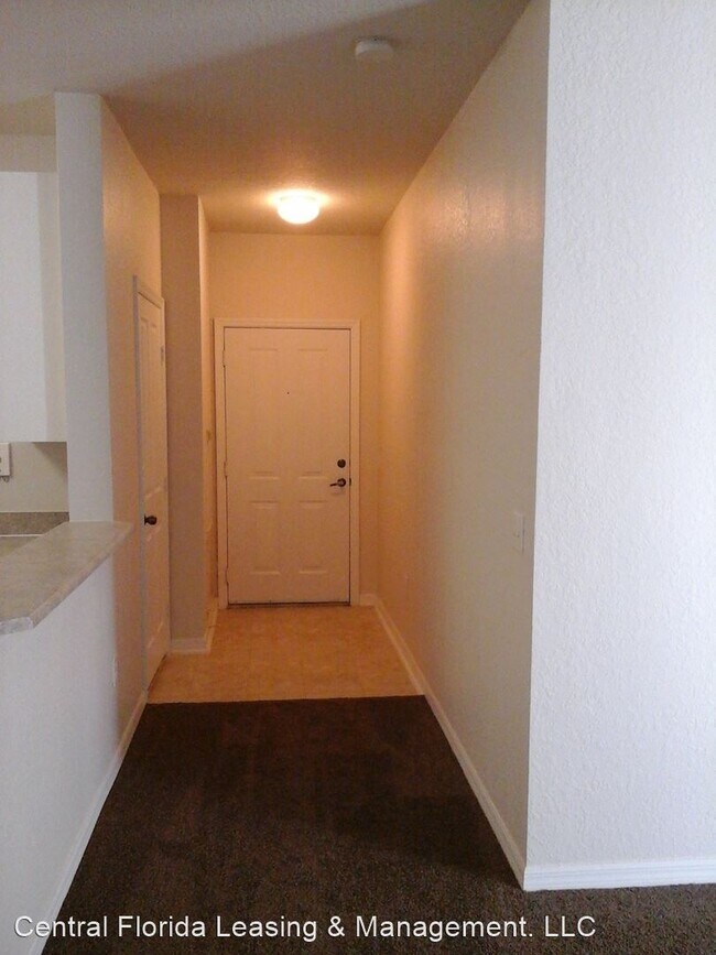 Building Photo - 4002 Hemingway Cir