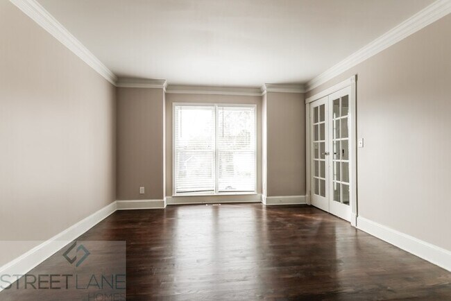Building Photo - 2661 Rock Point Ln