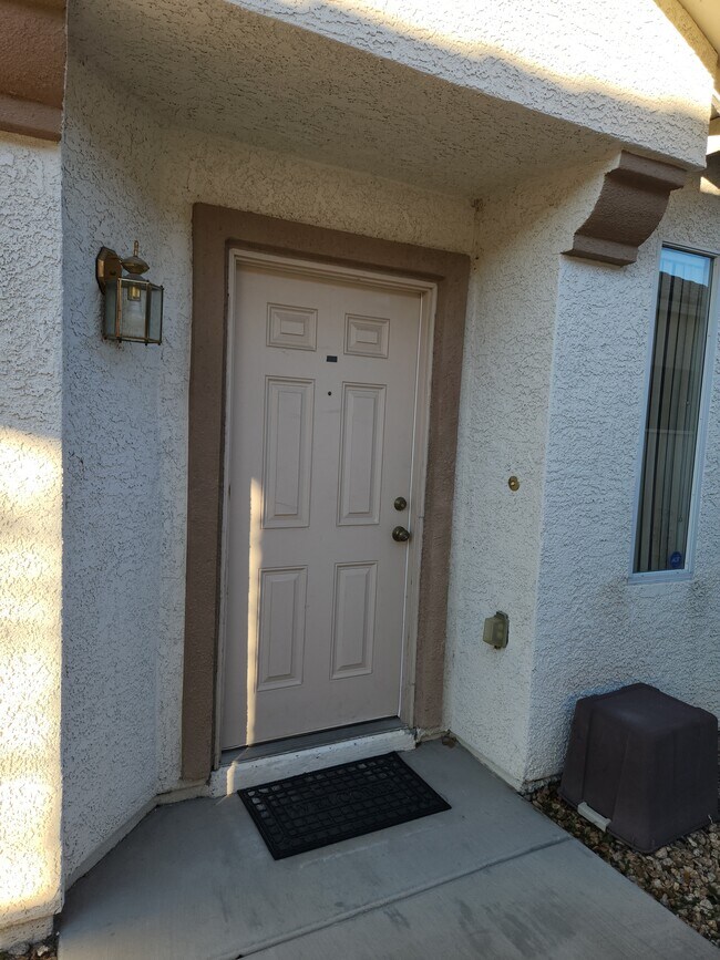 Foto del edificio - 4458 Yellow Harbor St