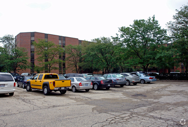 Building Photo - Solstice Senior Living at Palatine