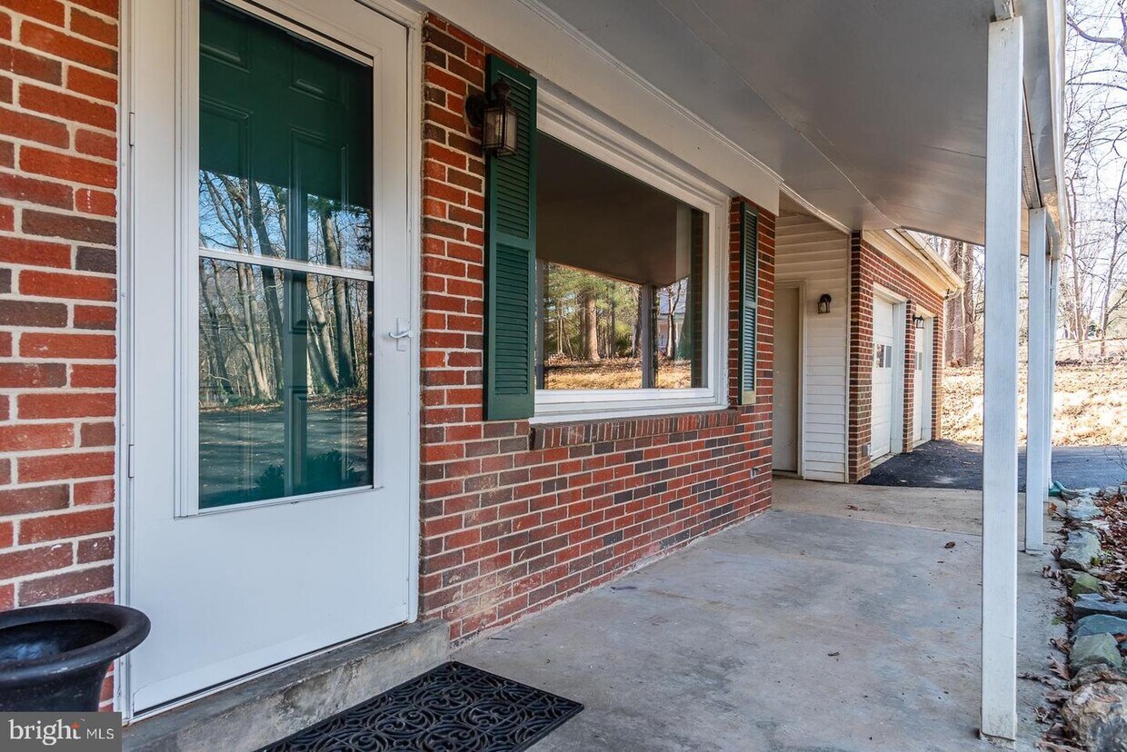 Foto principal - 14534 Turkey Foot Rd