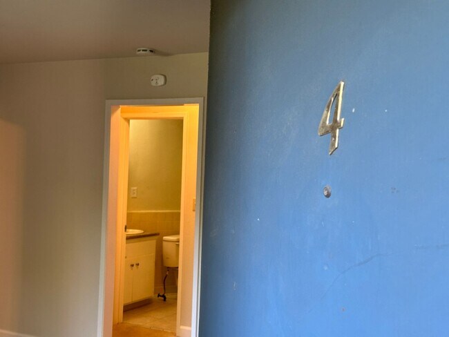 Foto del edificio - 9014 --- CHURCH 31