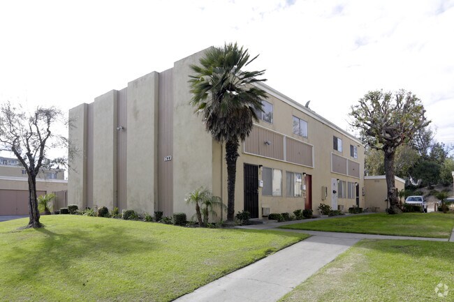 Foto del edificio - Palm Tree Gardens Apartments