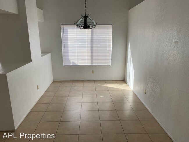 Building Photo - 4 br, 2.5 bath House - 5188 W Aquamarine St