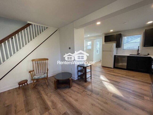 Building Photo - 58 Kinship Rd
