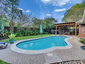 Building Photo - 8806 Granite Gorge Dr