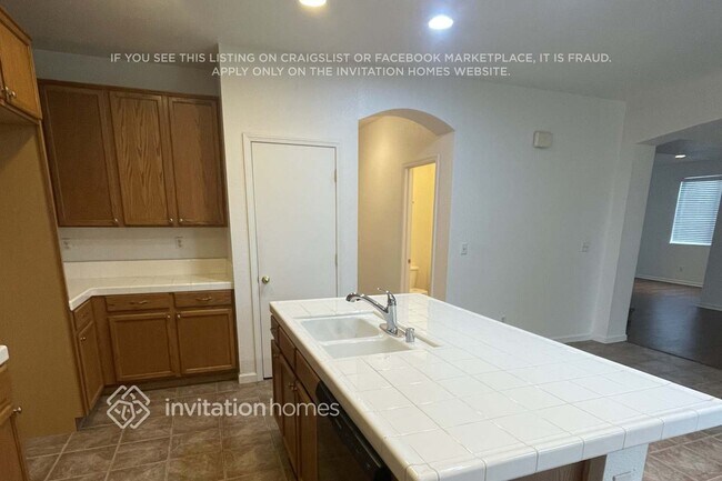 Foto del edificio - 865 Devonshire Ln