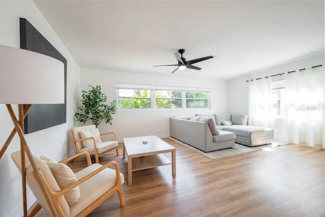 Building Photo - 430 Stimson St