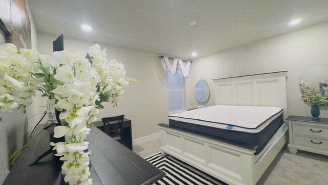 Foto del edificio - 5409 Sidewinder Dr