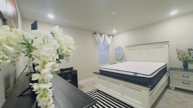 Photo - 5409 Sidewinder Dr House