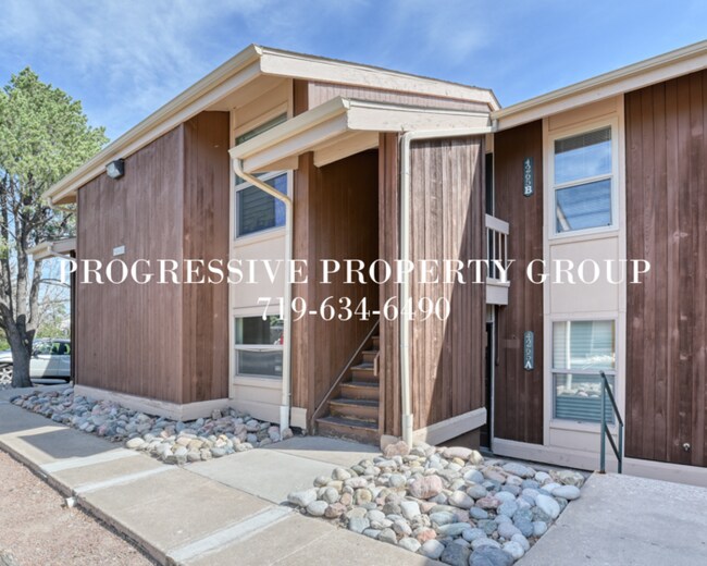 Building Photo - Lovely 2 Bed Condo in Central Colorado Spr...